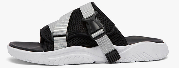 Beskrivning av Slip On Sandal för män