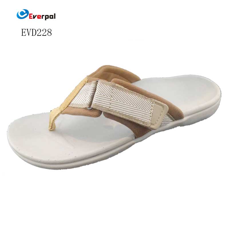 Ortopediska flipflops för män